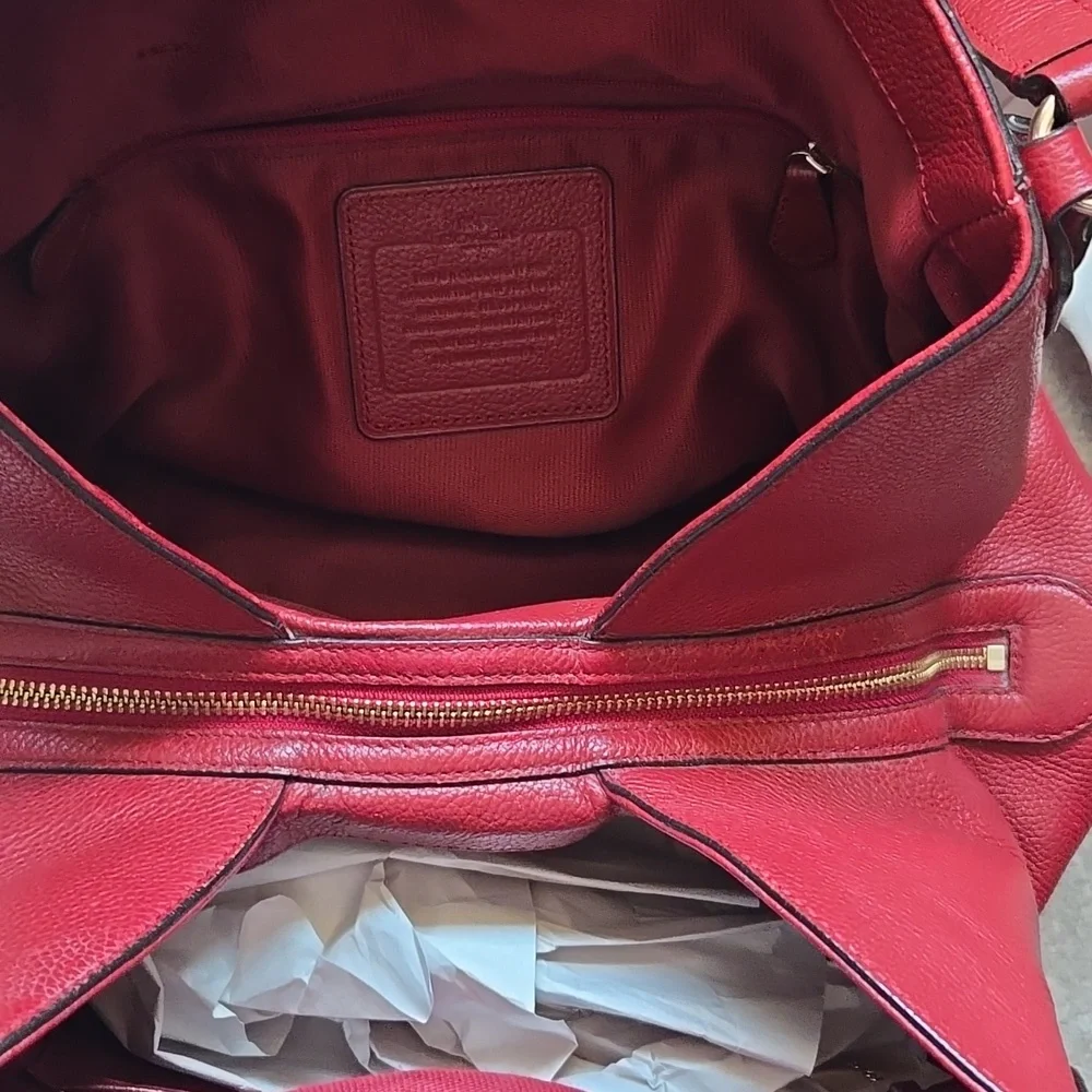 Madison Edie Coach Red Leather Women's Bag, EUC
